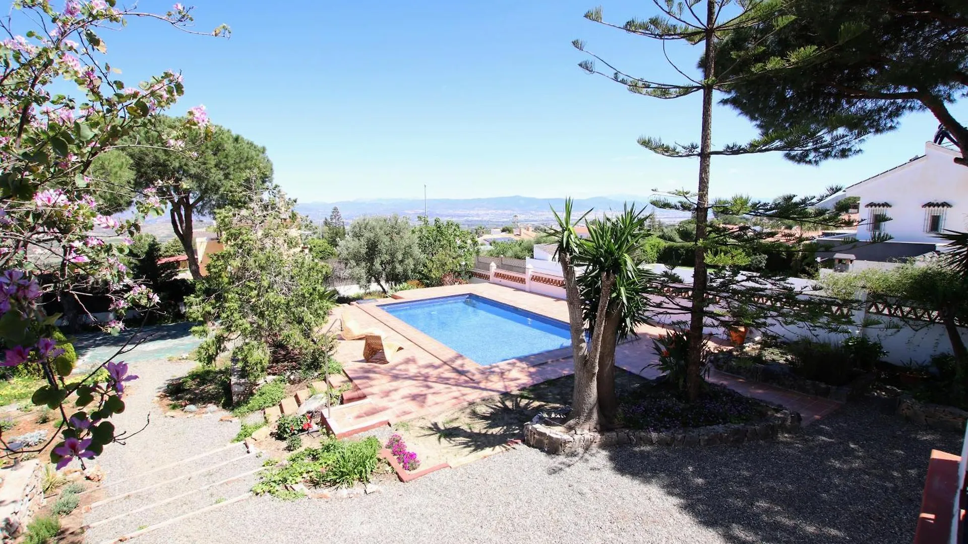 Tess Villa Madison Alhaurín de la Torre Tatil Evi